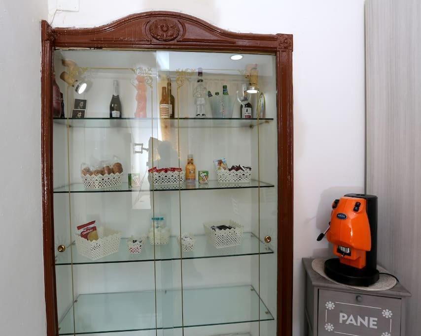 Casa Vacanza Russo Enzo Napels Buitenkant foto