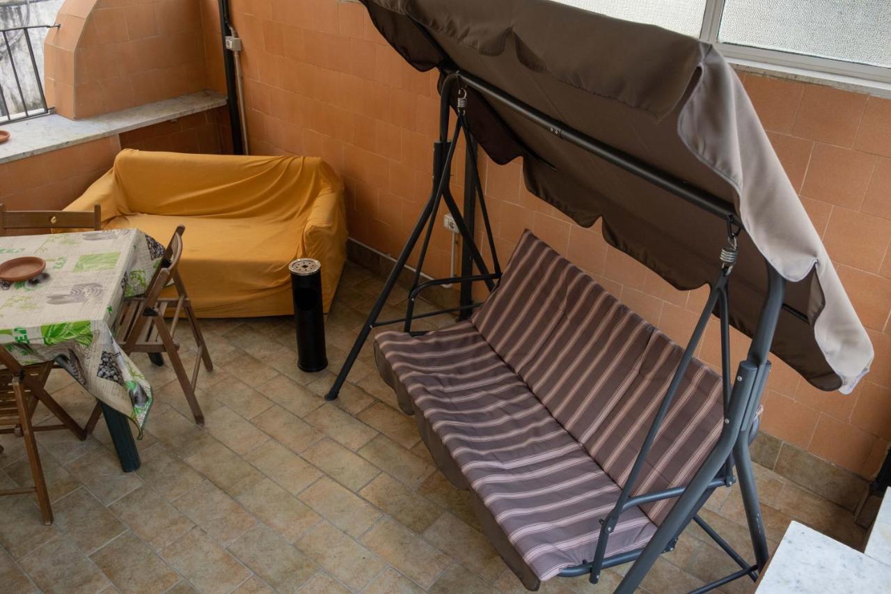 Casa Vacanza Russo Enzo Napels Buitenkant foto
