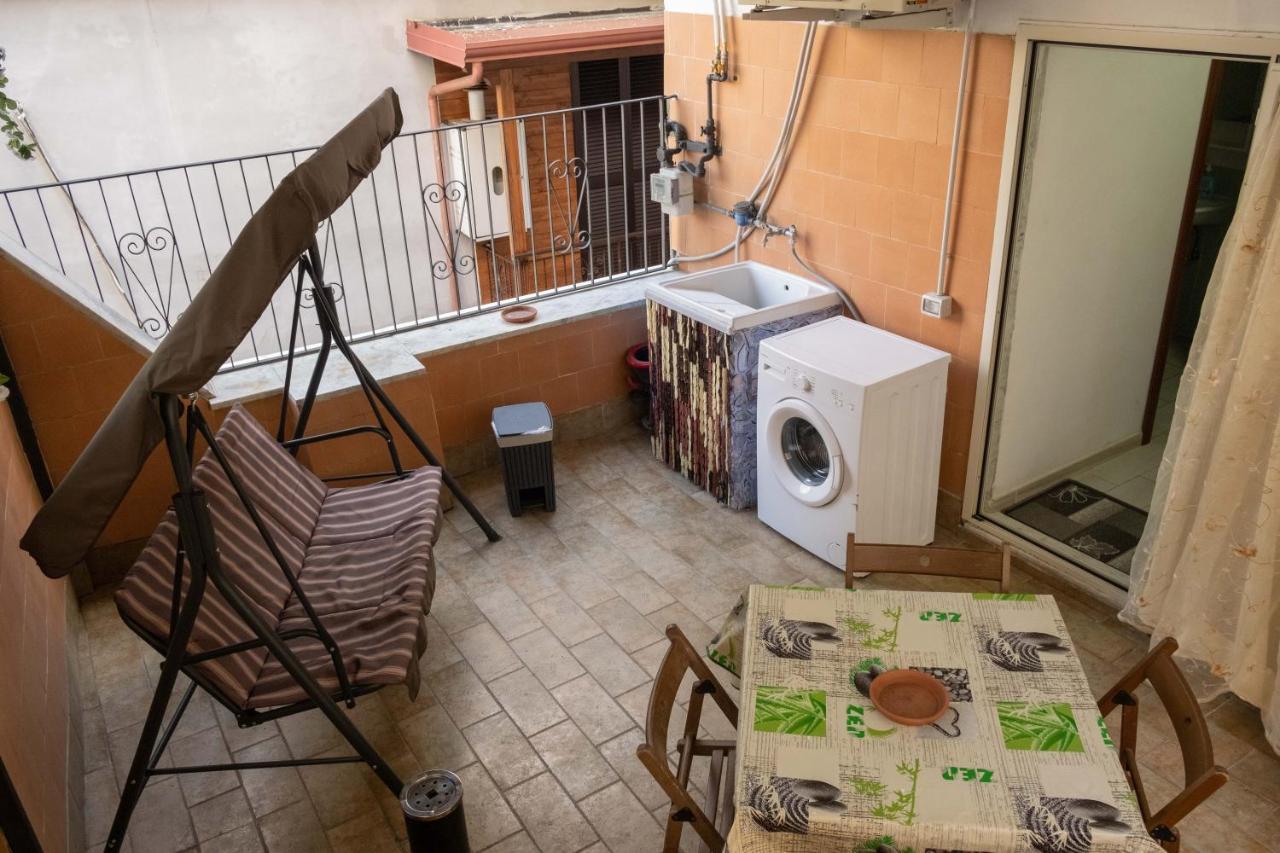 Casa Vacanza Russo Enzo Napels Buitenkant foto